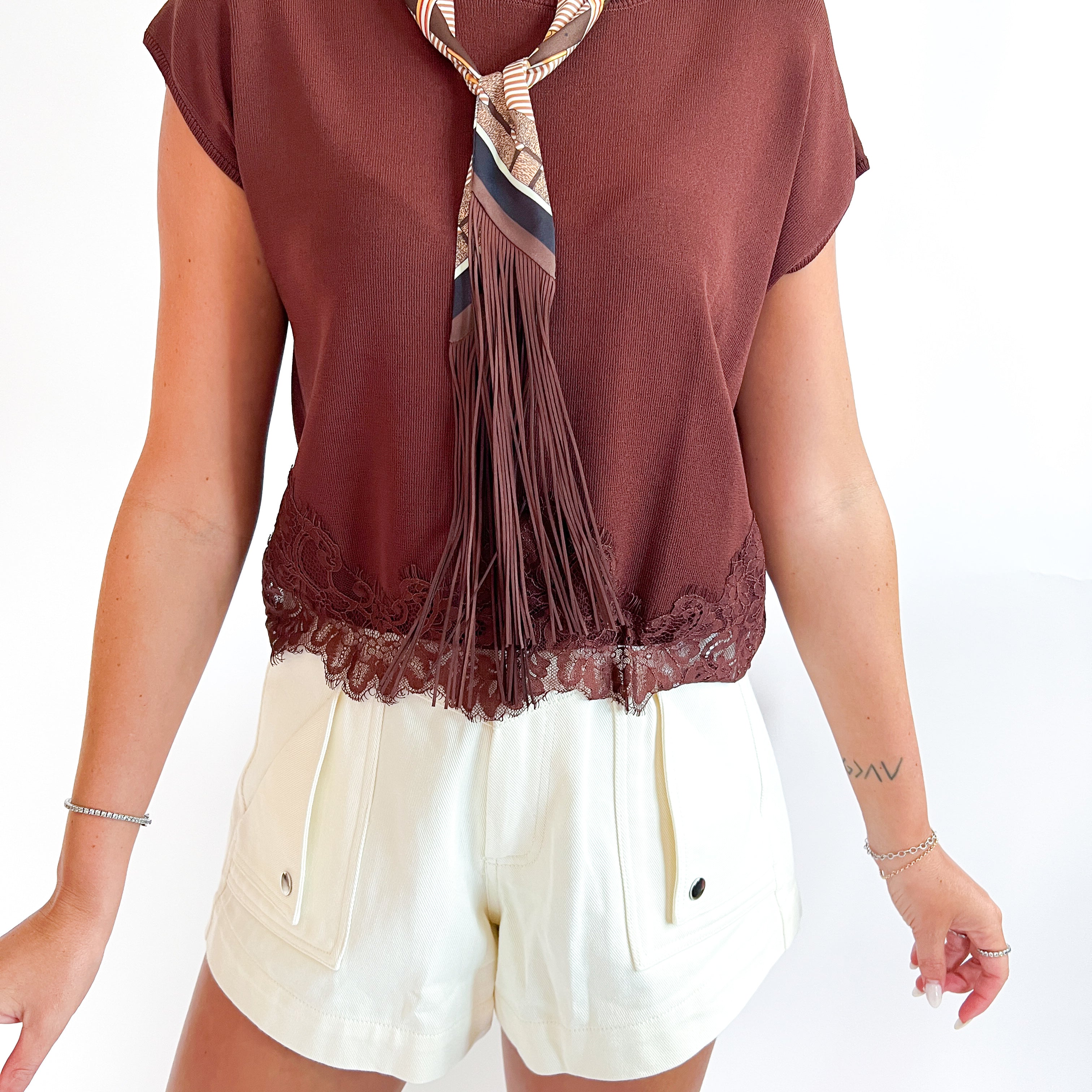 Lace Trim Hem Knit Top