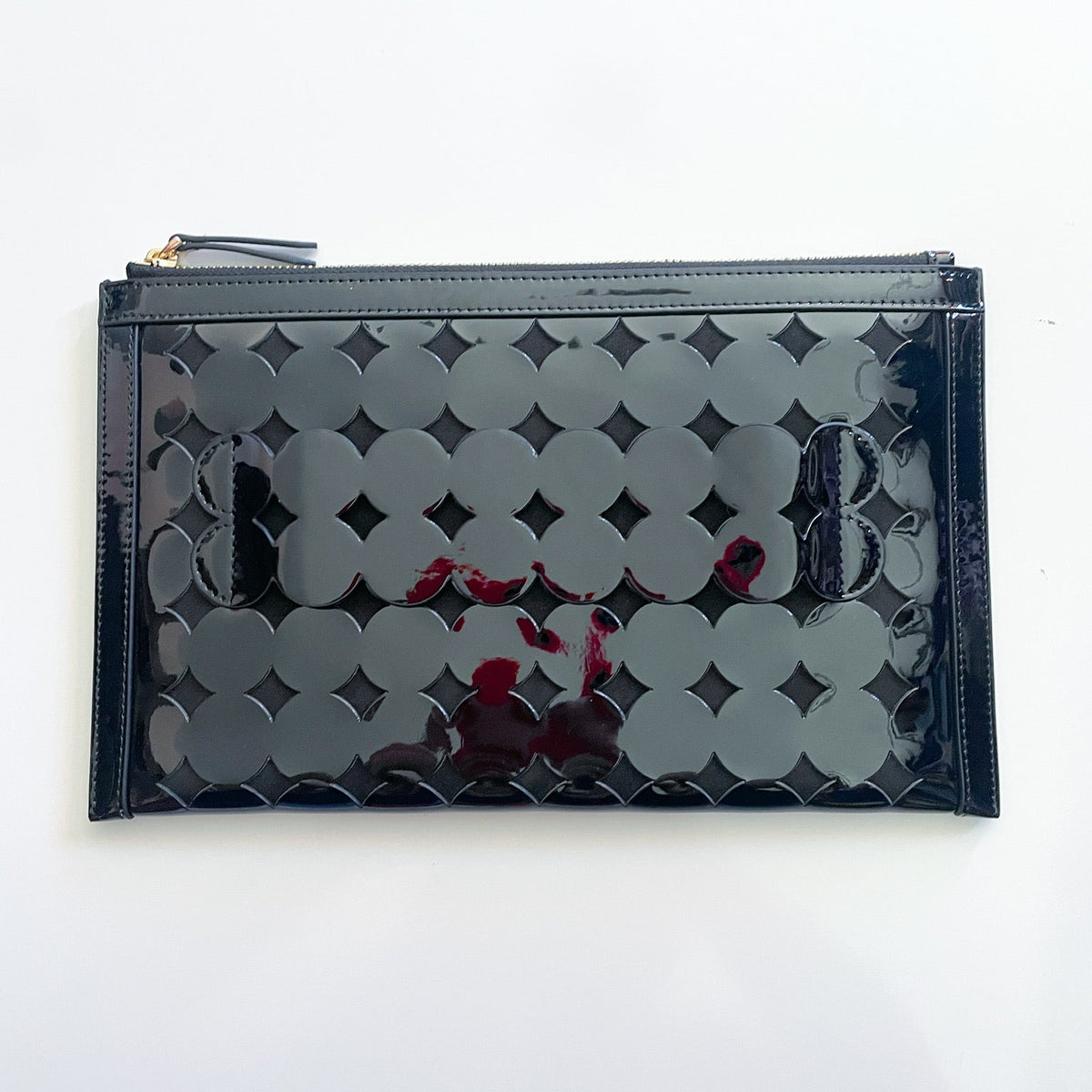 Bunny Metallic Clutch - Swoon Boutique New Orleans