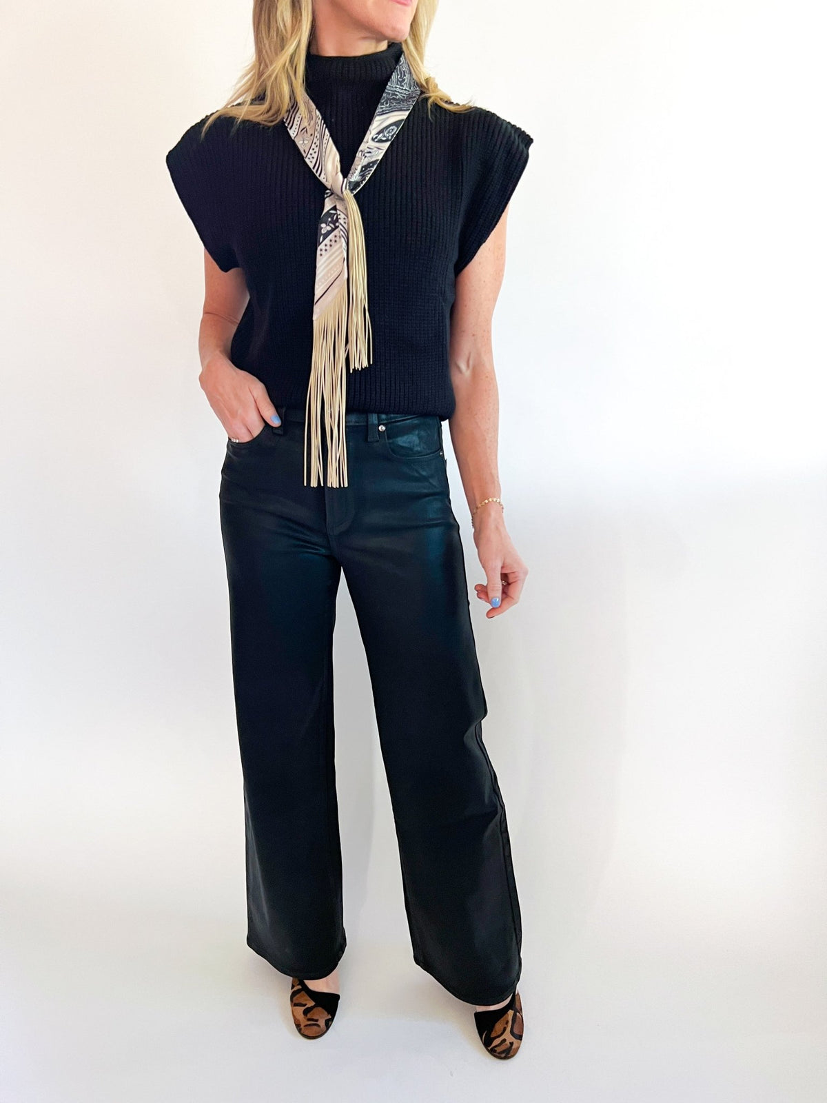 Devon Sweater Vest - Swoon Boutique New Orleans