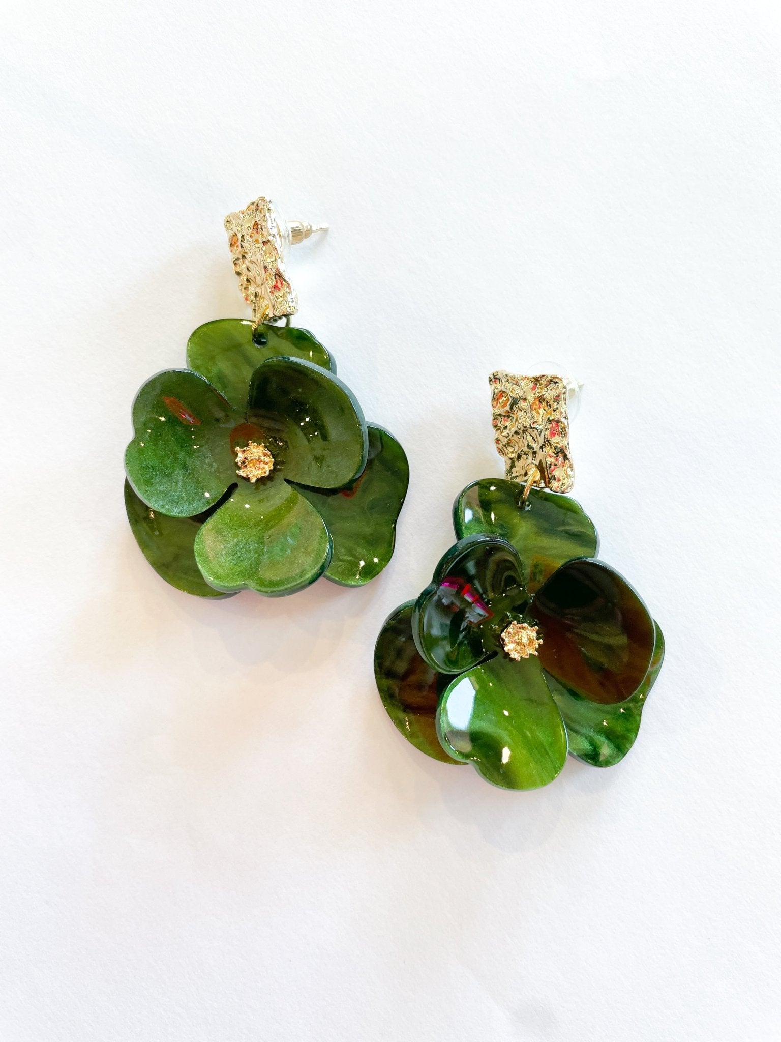Flower drop earrings