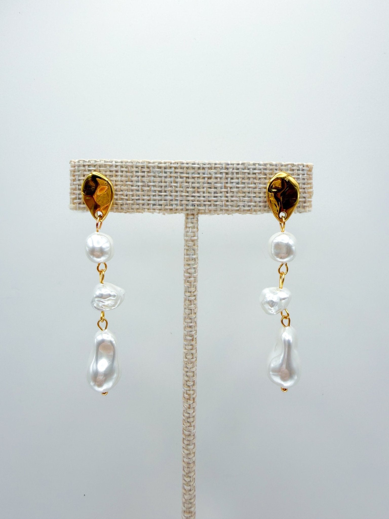 Lune Baroque Pearl Drop Earrings - Swoon Boutique New Orleans