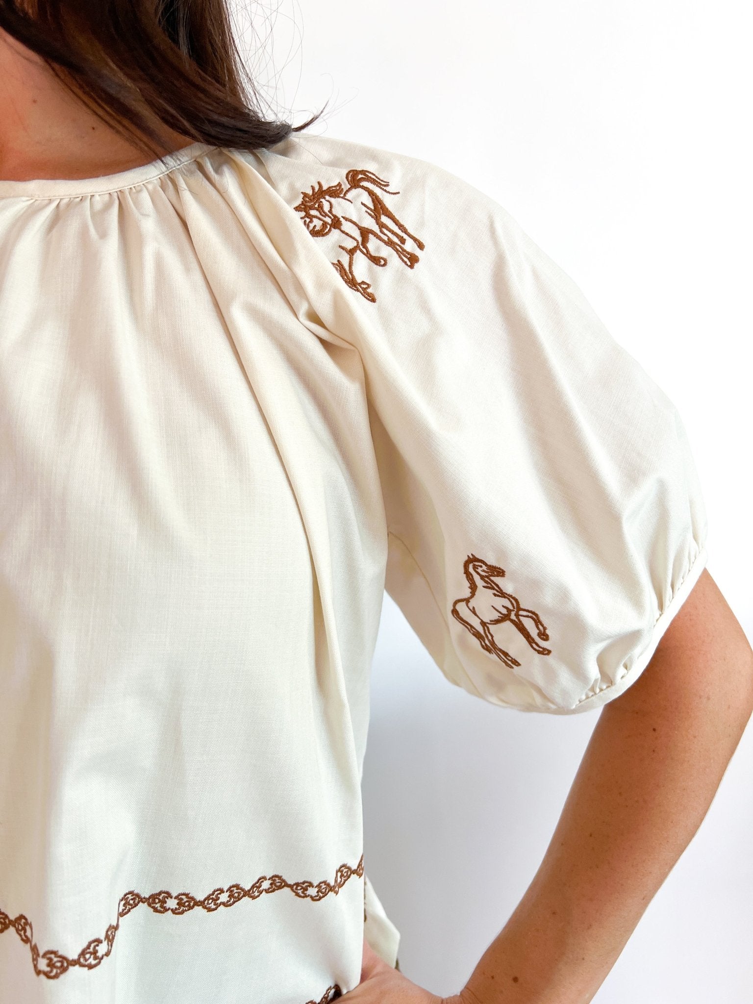 Spice Embroidered Top - Swoon Boutique New Orleans