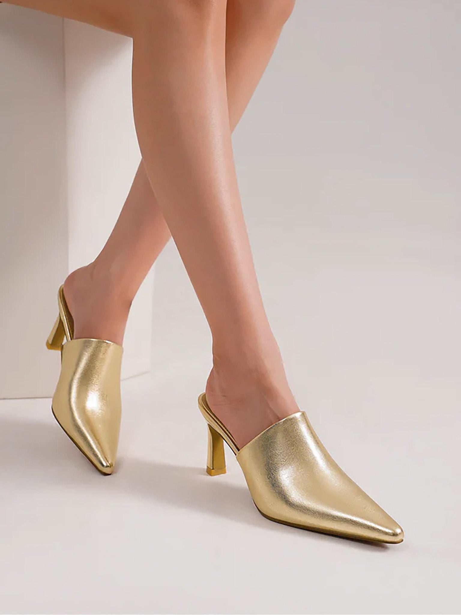 Gold metallic orders court shoes