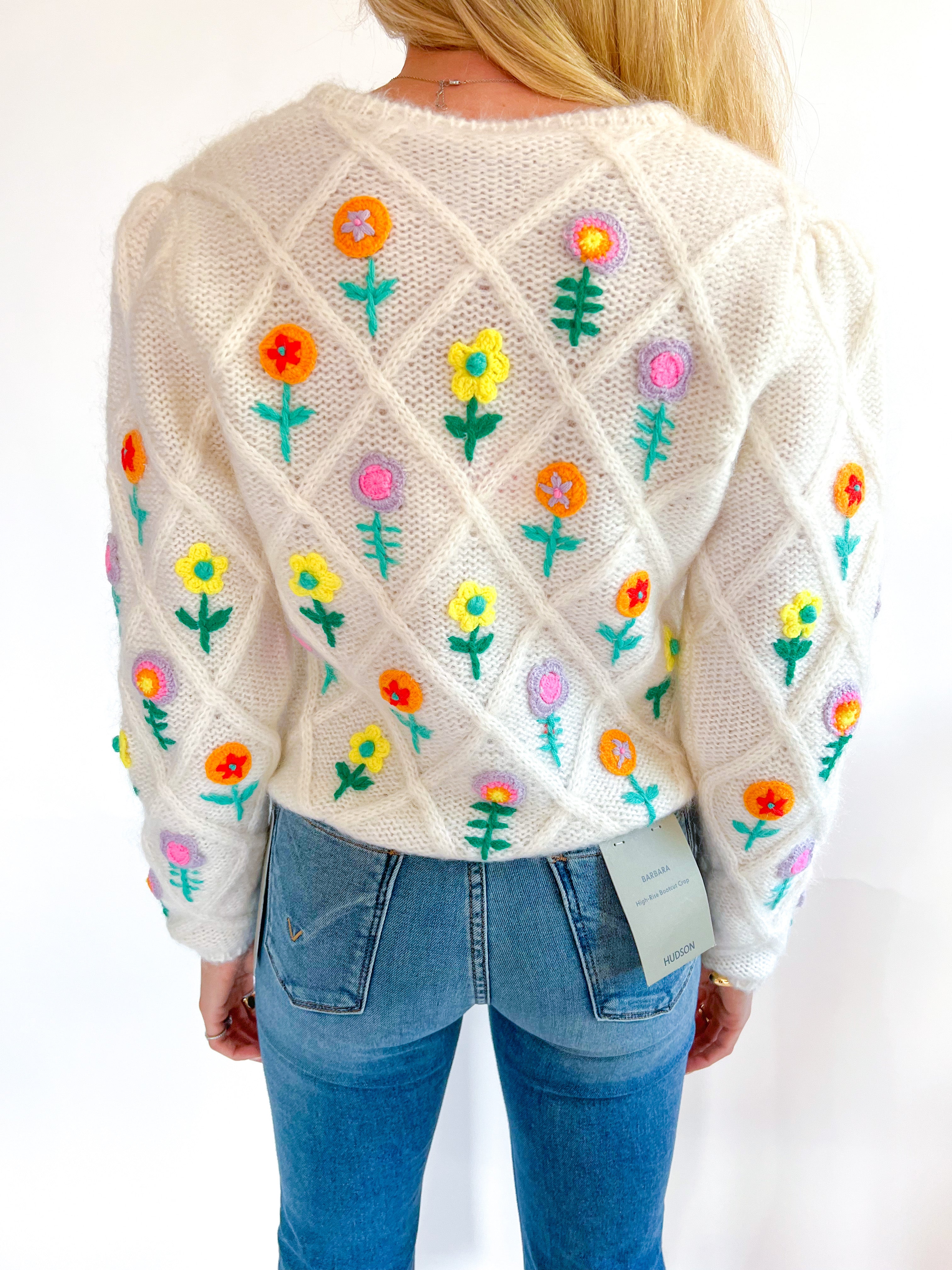 Belo Embroidered Flower Sweater – Swoon Boutique New Orleans
