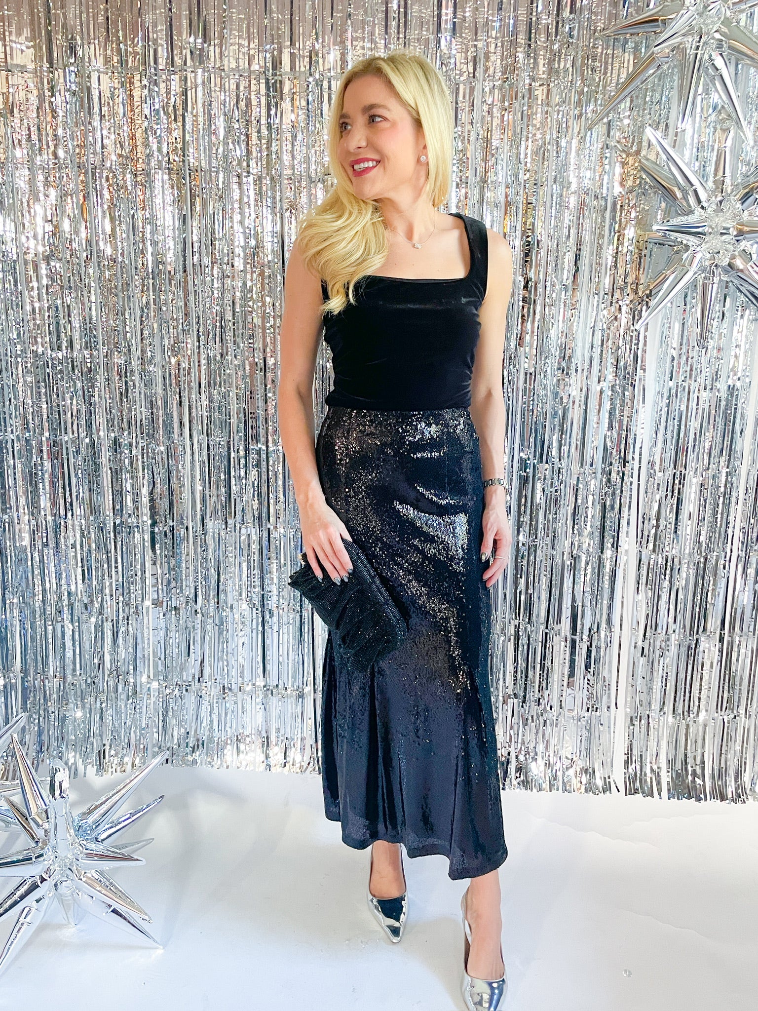 Shimmy Sequin Midi Skirt Black S