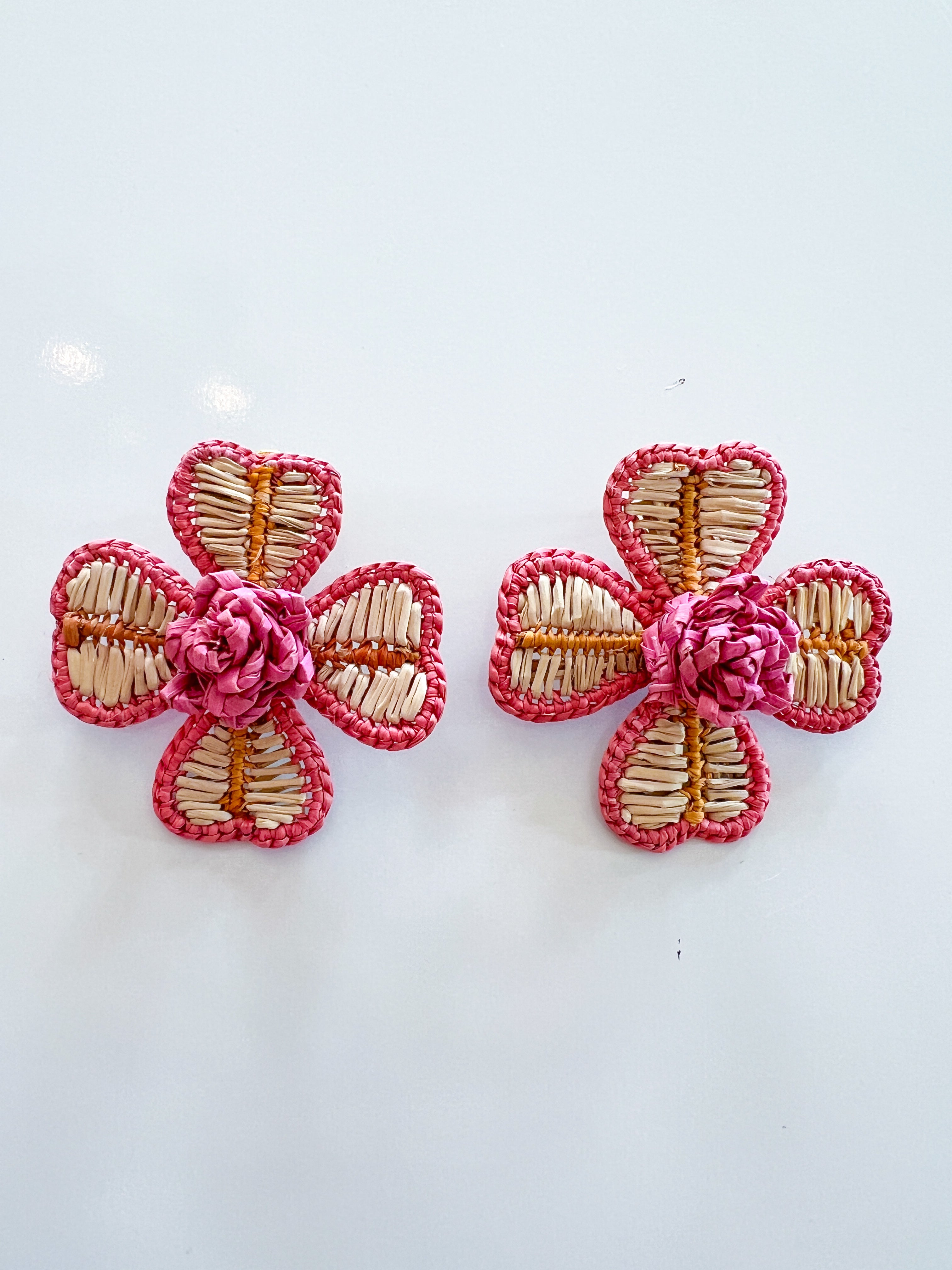 Flower Rattan Studs