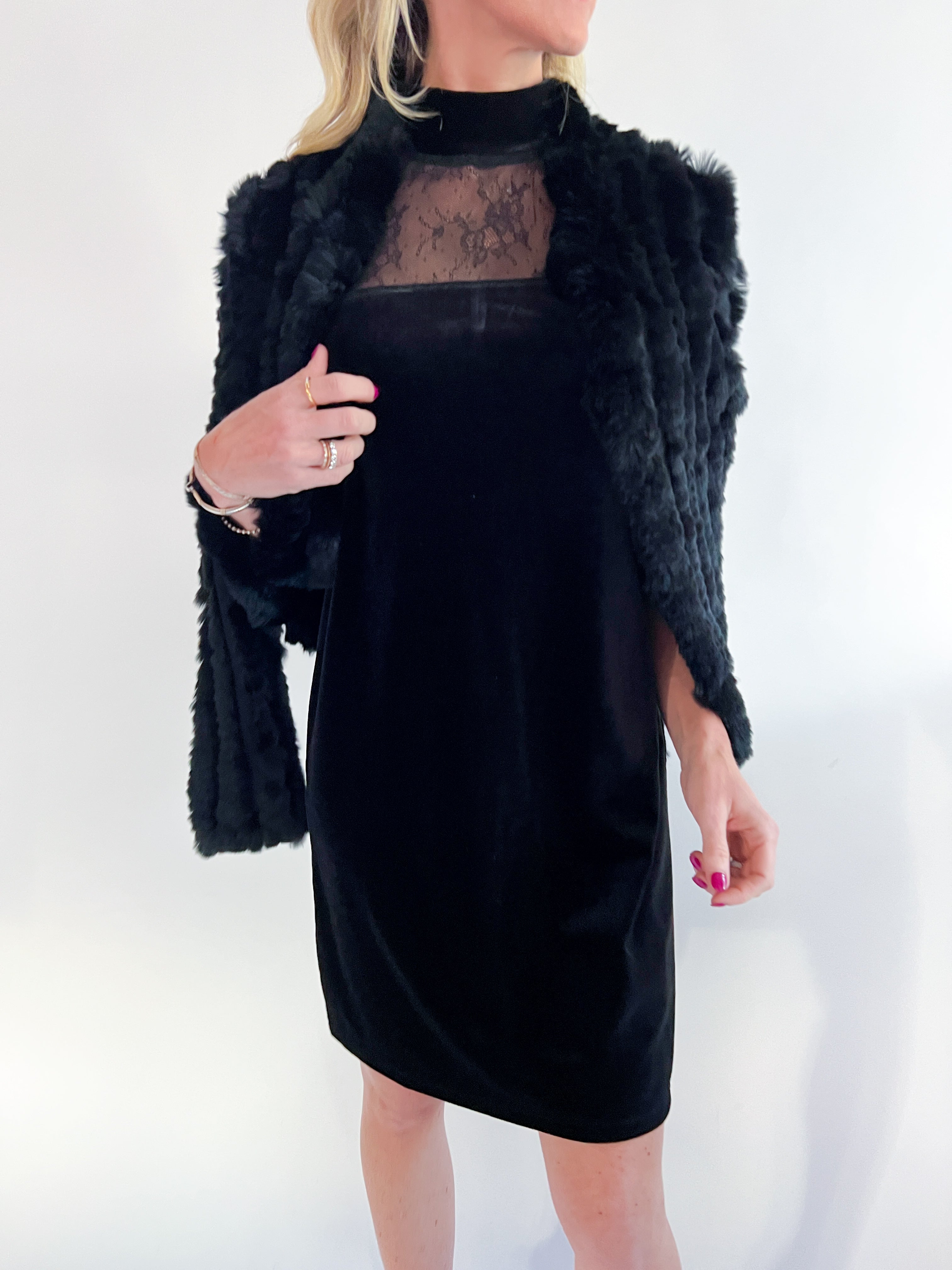 Anne Mock Neck Shift Dress Swoon Boutique New Orleans Anne Mock Neck Shift Dress Swoon Boutique New Orleans