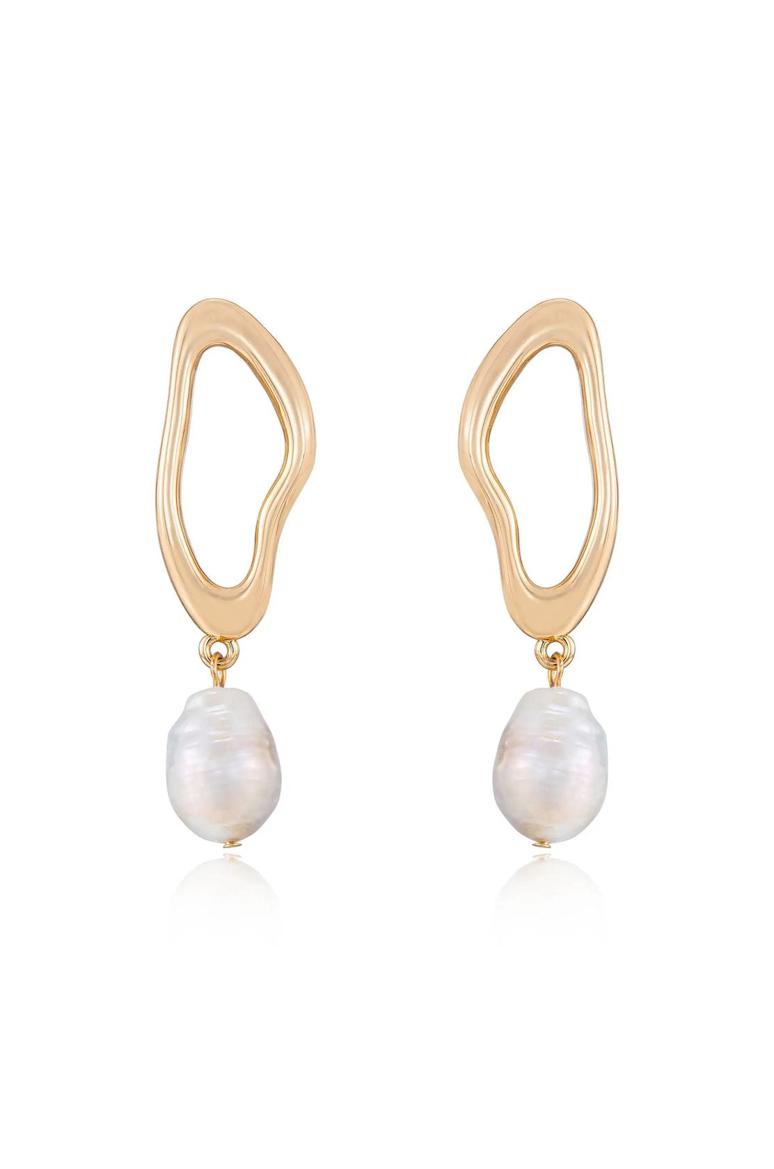 Gold-plated open circle freshwater pearl earrings