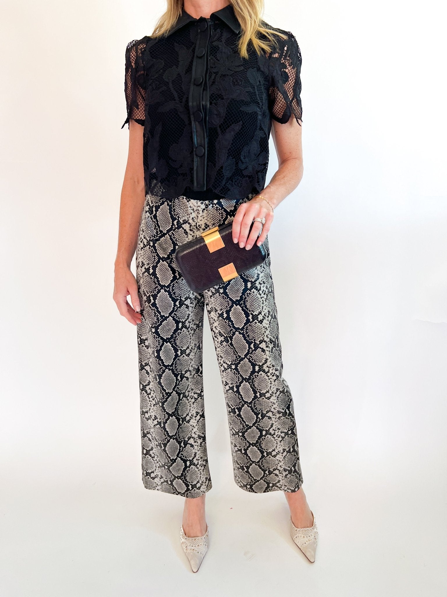 Aileen Lace Shirt Top - Swoon Boutique New Orleans