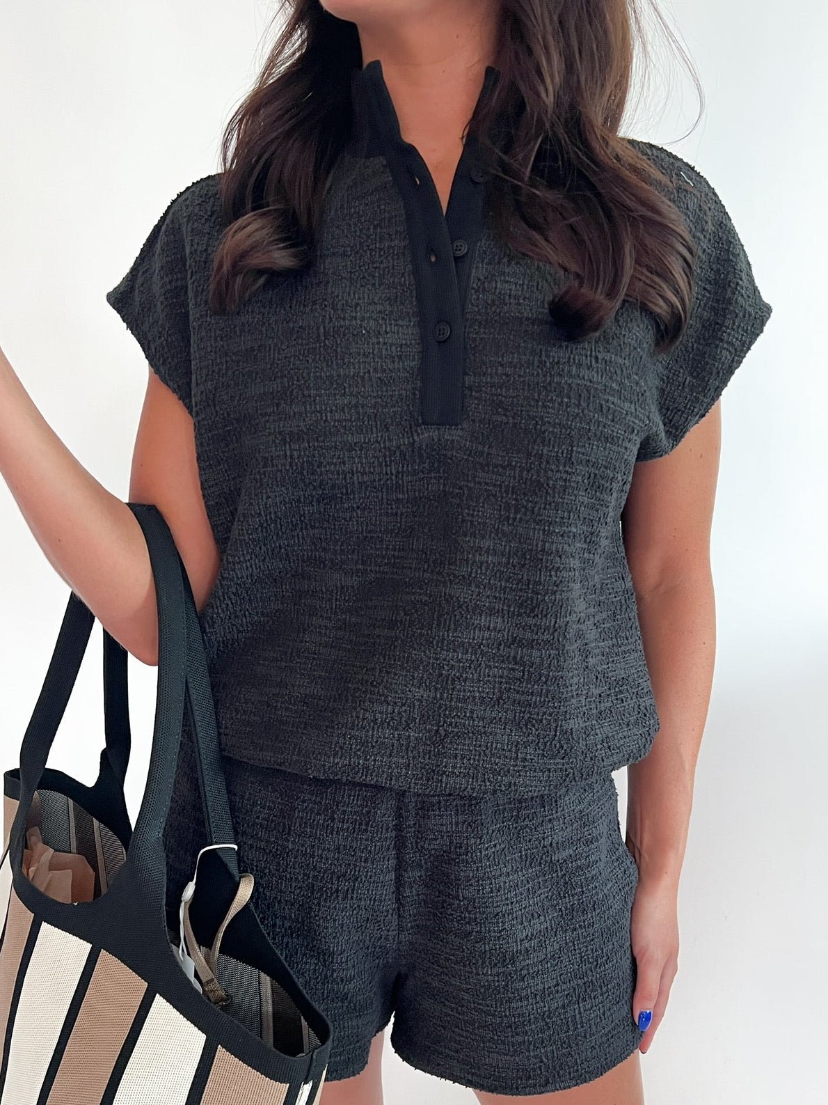 Charcoal textured knit pullover with short sleeves and collar