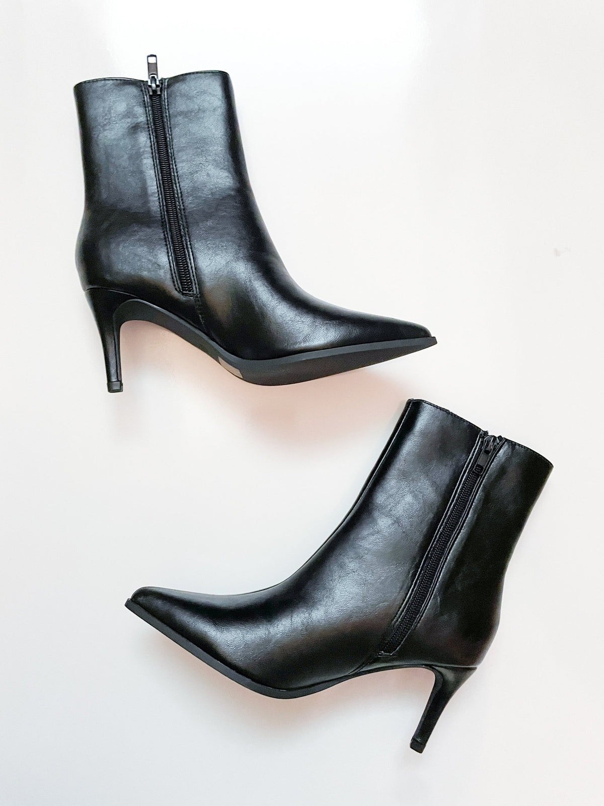 Black Pointed Toe Ankle Bootie Shoe - Swoon Boutique New Orleans