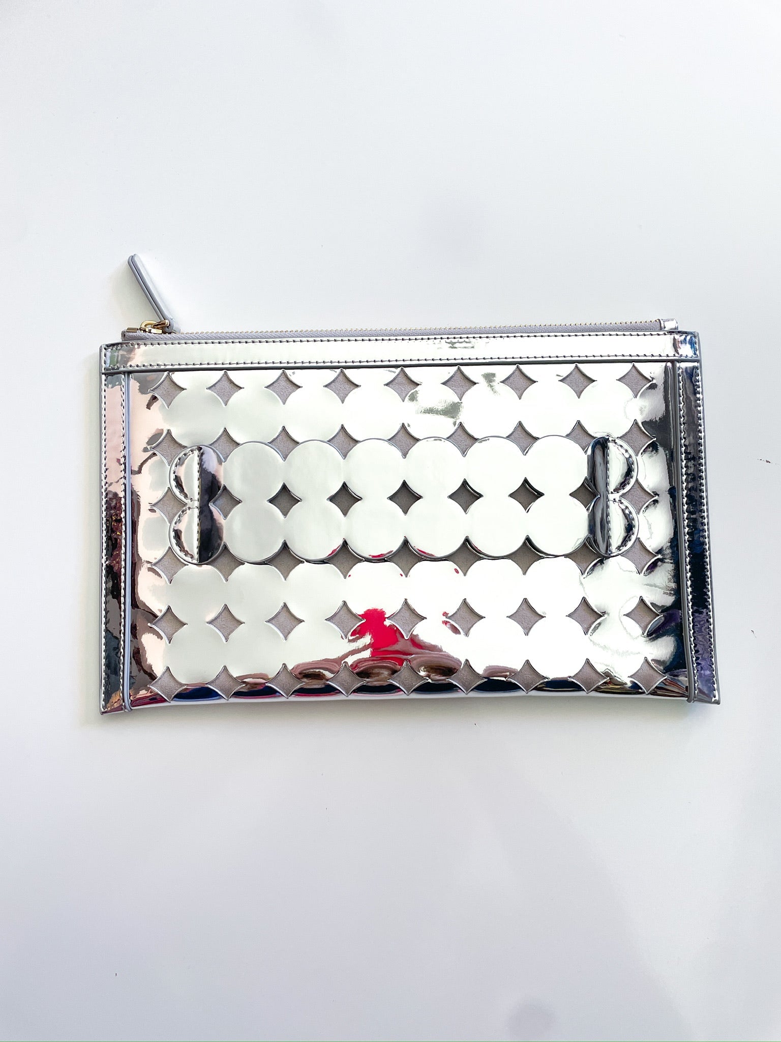 Bunny Metallic Clutch - Swoon Boutique New Orleans