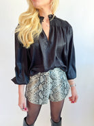 Judy V-Neck Top - Swoon Boutique New Orleans