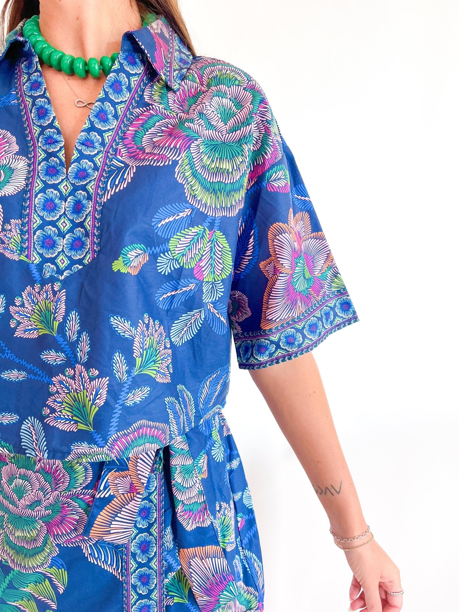 Midnight Bloom Collared Top - Swoon Boutique New Orleans