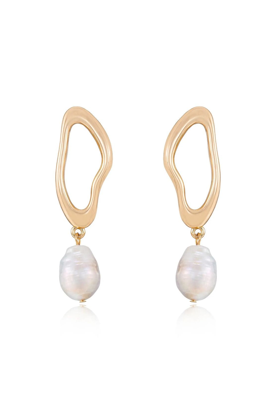 Gold-plated open circle freshwater pearl earrings
