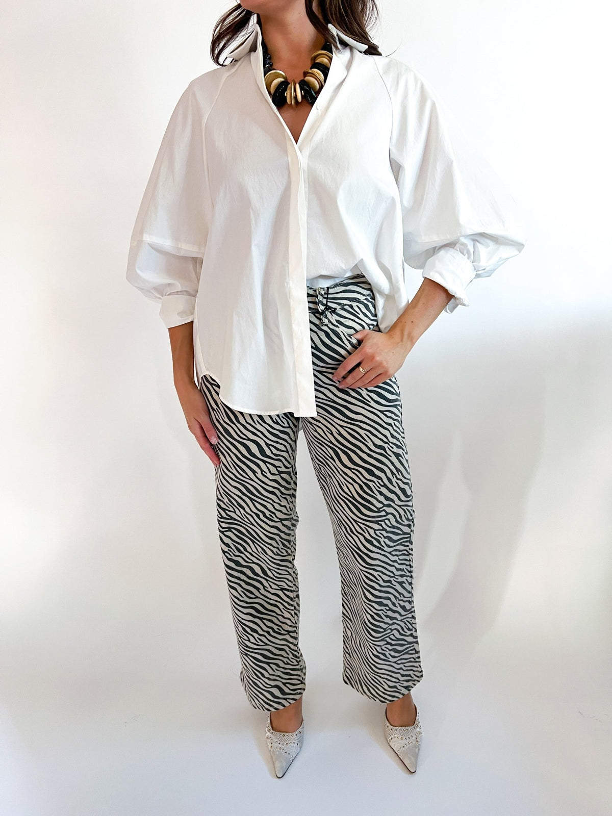 Solid Balloon Sleeve Shirt - Swoon Boutique New Orleans