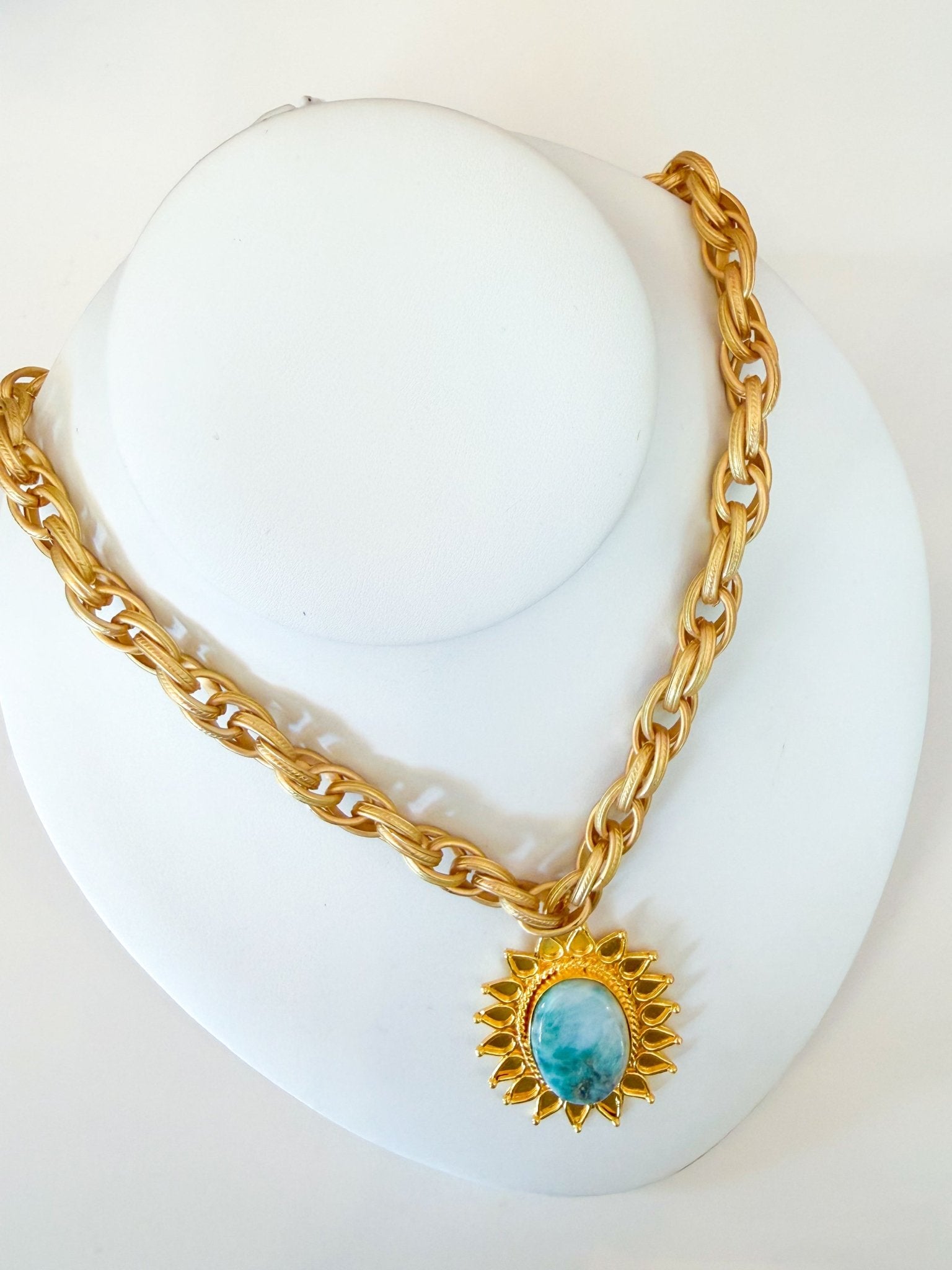 Gold sun-inspired gemstone pendant necklace